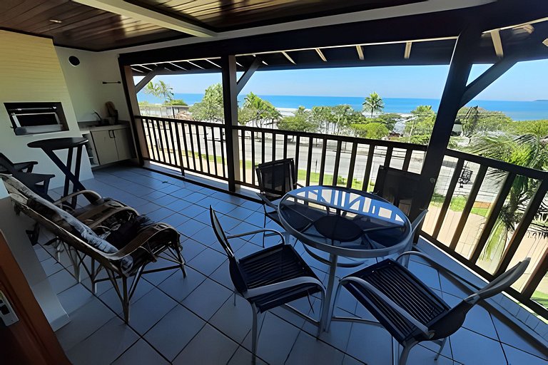 Frente ao mar na Praia Grande.