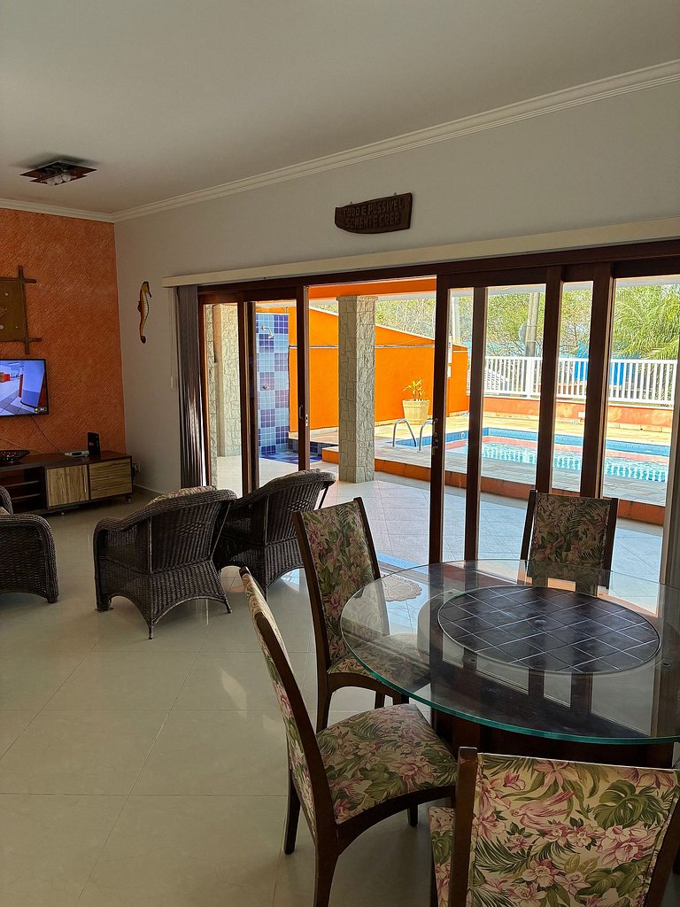 Casa frente ao mar em condomínio praia da Lagoinha