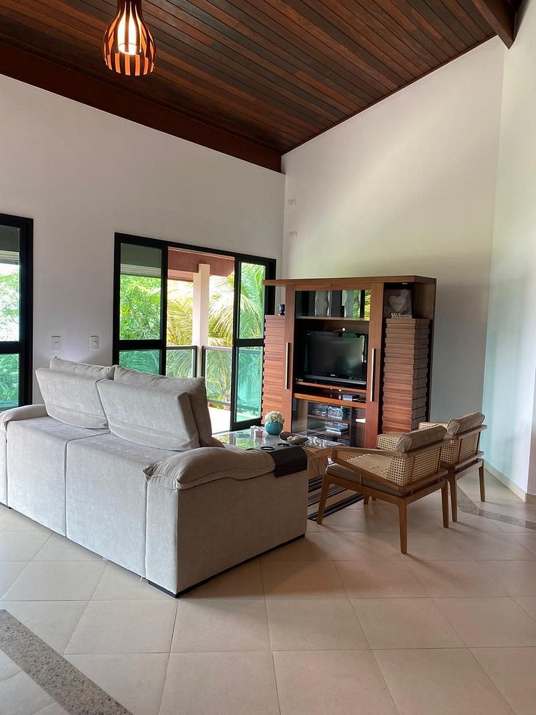 Incredible ocean view, house 127, Toninhas condo.