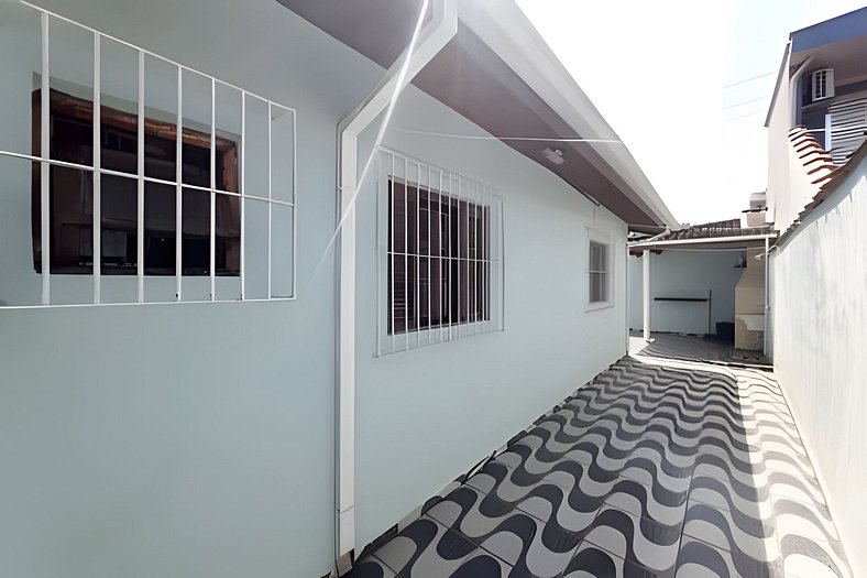 Casa 35 Praia Grande com piscina e 3 dormitórios